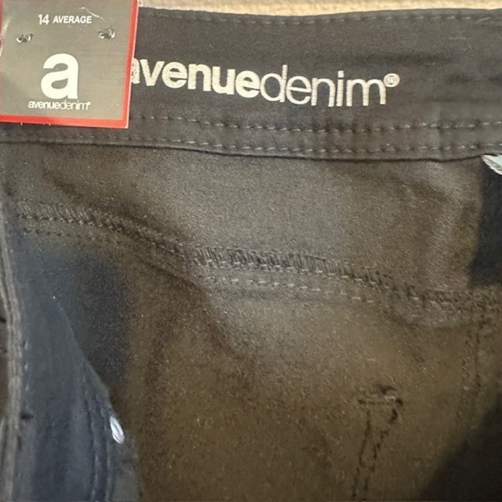 NWT Avenue‎ Denim Women's Butter Denim Black Bootcut Stretch Jeans 14 Inseam 31" - Picture 9 of 11